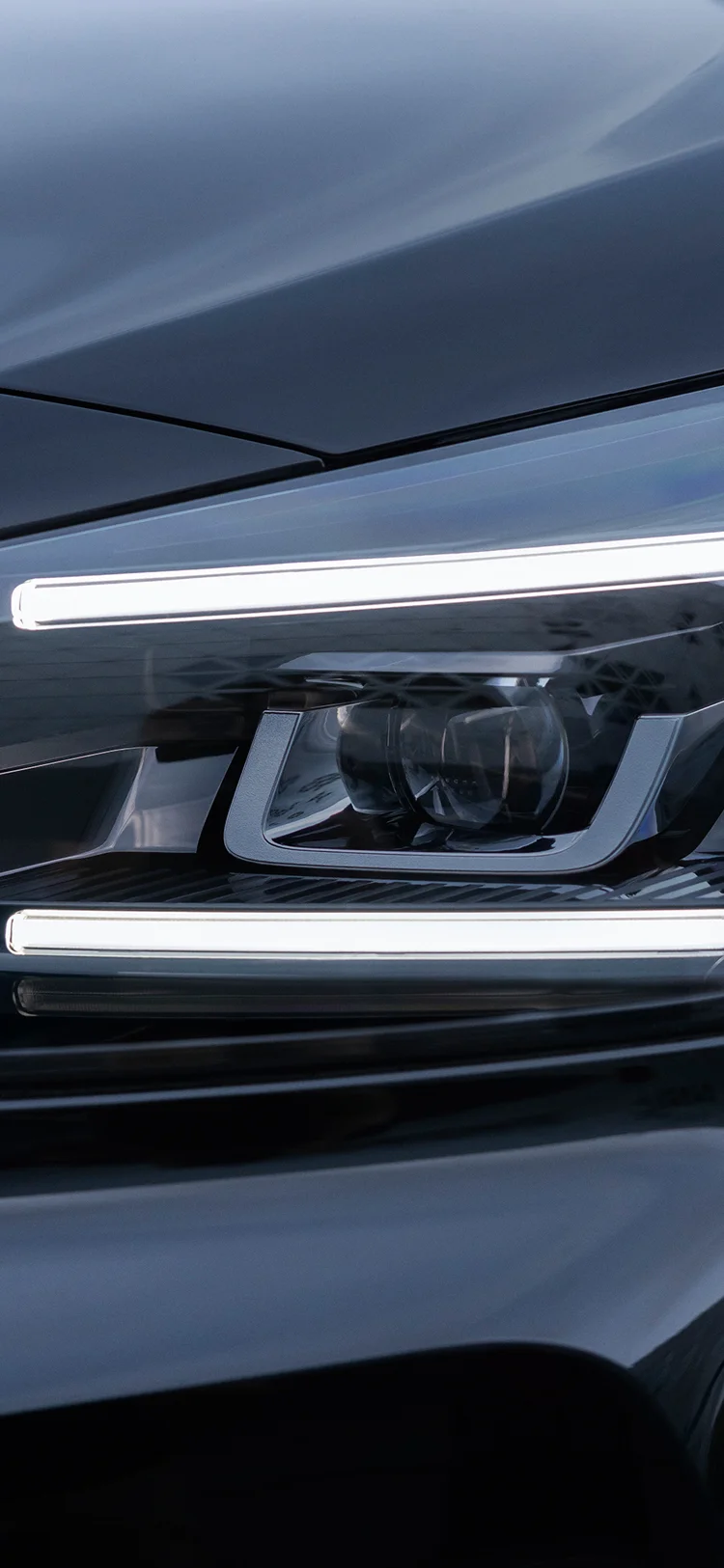 Close‑up of the Citroën SpaceTourer front headlight showing its modern LED lighting design